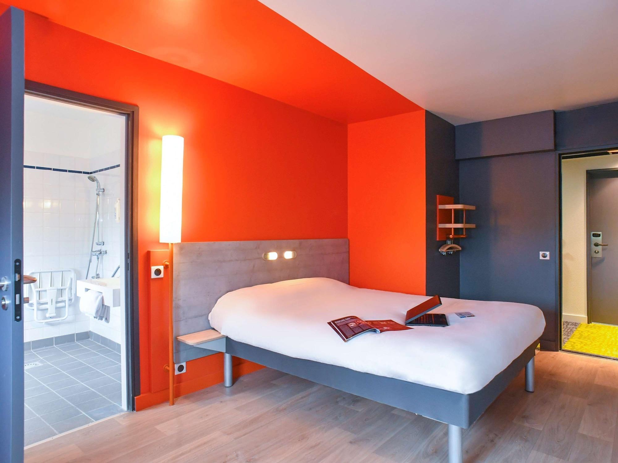 Ibis Budget Coutances Kültér fotó