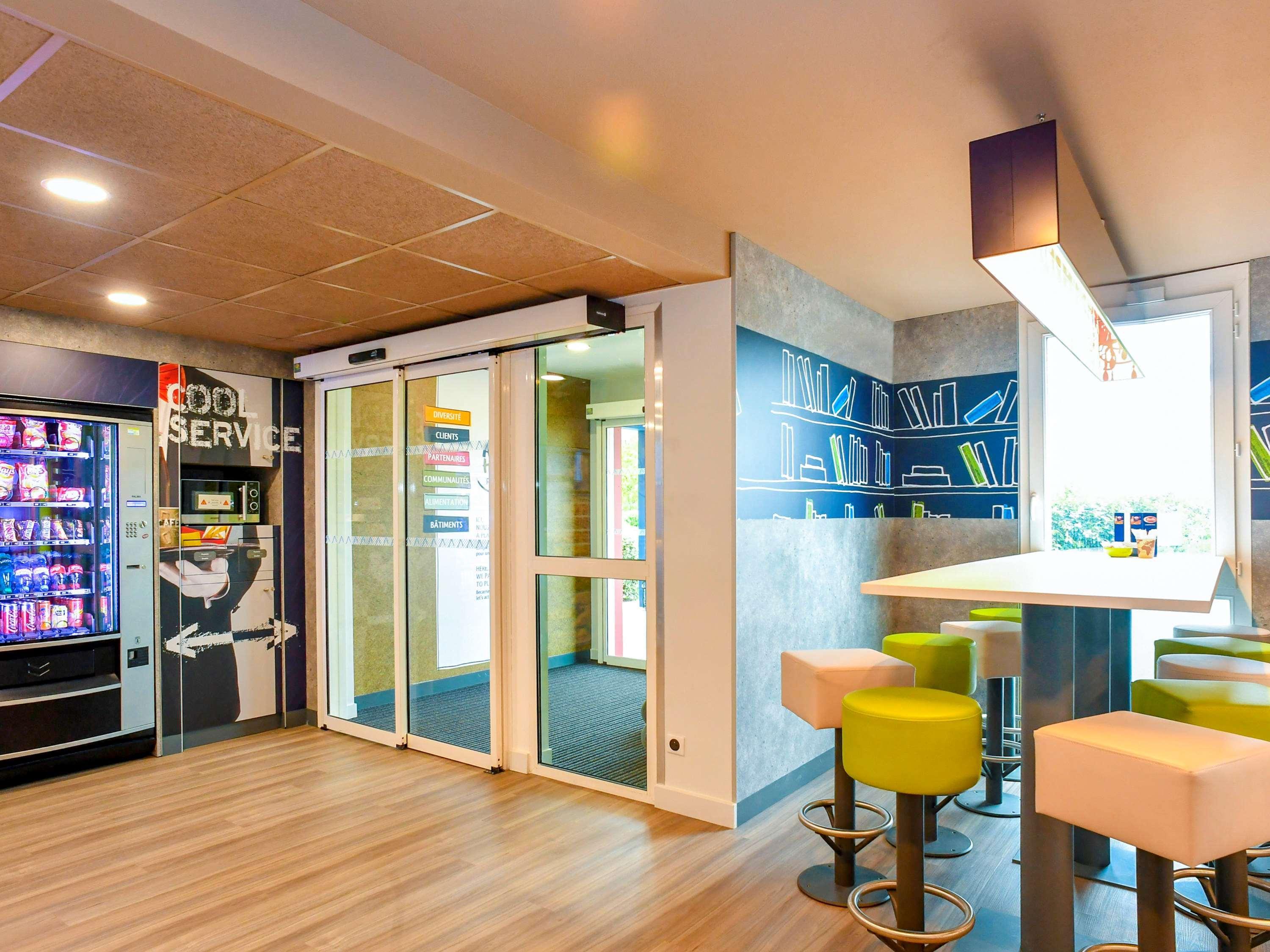 Ibis Budget Coutances Kültér fotó
