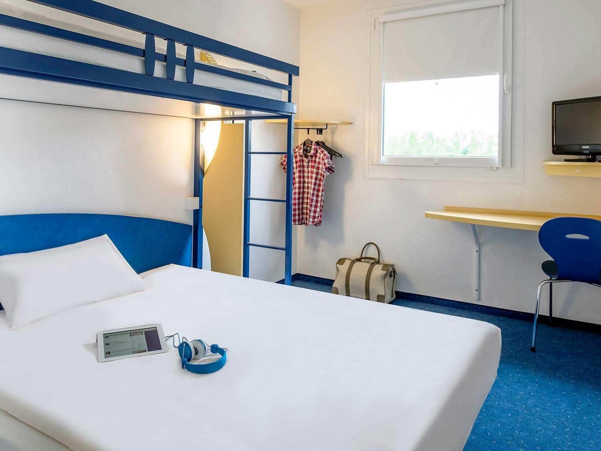 Ibis Budget Coutances Kültér fotó